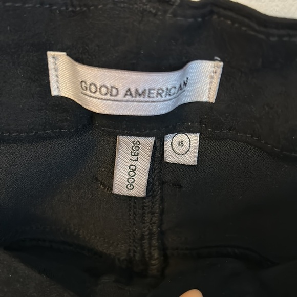 Good American Good Legs Black Faux Suede Skinny Pants - Picture 6 of 7